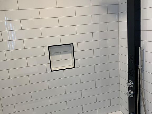 4th image of 2552 Cecil B Moore Ave #2