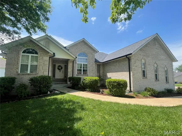 18 Ashford Pl, Festus, MO 63028