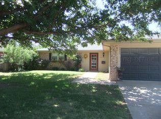 1925 N Zimmers St, Pampa, TX 79065