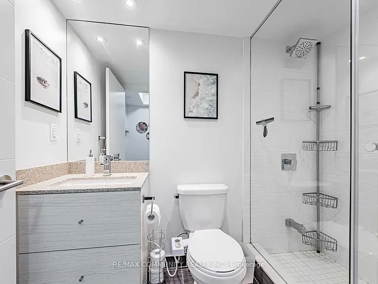 525 Adelaide St W #631 — Photo 21