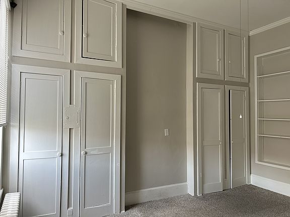 5th image of 321 N Loudoun St #11364221