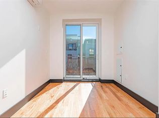 1664 Woodbine St #4R, Ridgewood, NY 11385