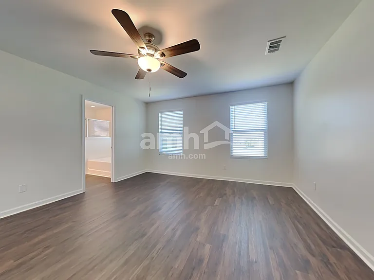 347 Southwilde Way — Photo 13
