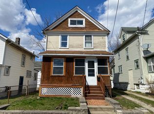 1005 Florida Ave, Akron, OH 44314