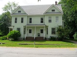 41 Portland St #B, North Berwick, ME 03906