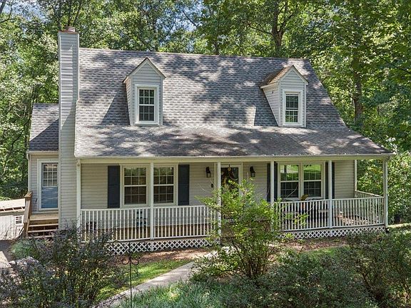 2nd image of 211 Regal Oaks Way