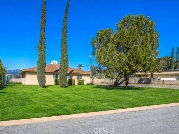 34334 La Raye Dr, Yucaipa, CA 92399
