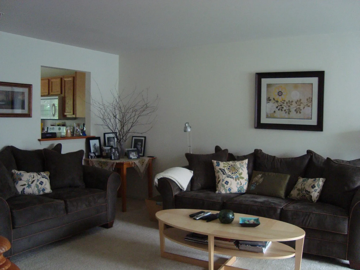 3 bed, 1.5 bath, 1296 sqft, $1,990 — Photo 3