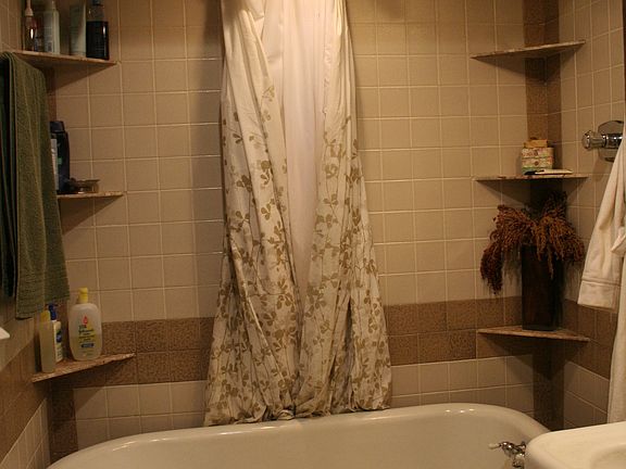 4th image of 3547 W Wrightwood Ave #1