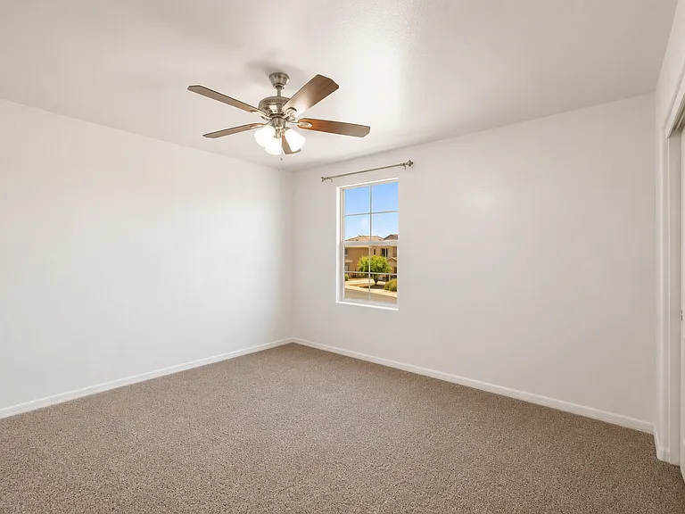 41396 W Rio Bravo Dr — Photo 26