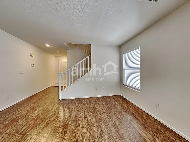 1139 Black Cherry St — Photo 6