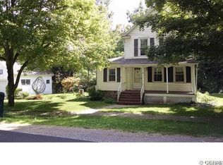 7 Gulf Rd, Wyoming, NY 14591