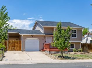 1495 S Biscay Ct, Aurora, CO 80017