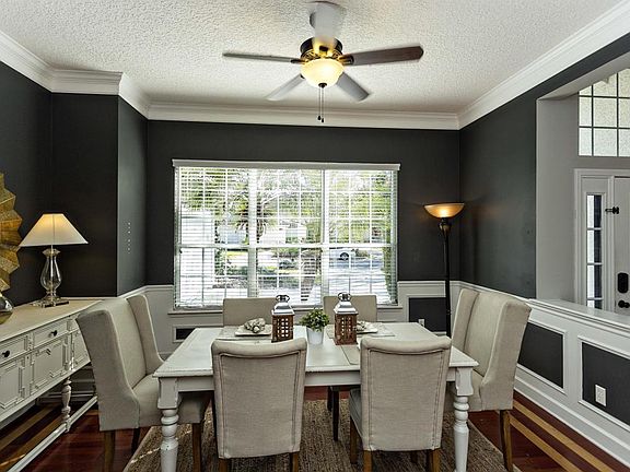 5th image of 3858 Brampton Island Ct N