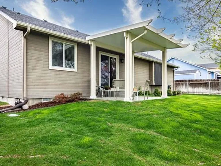 4249 E Lochsa River Dr — Photo 15