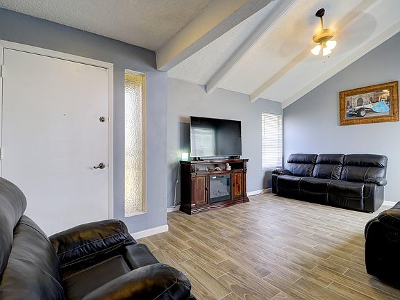 5th image of 4650 N 79th Ave
