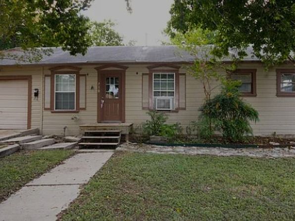 710 Elmwood Dr