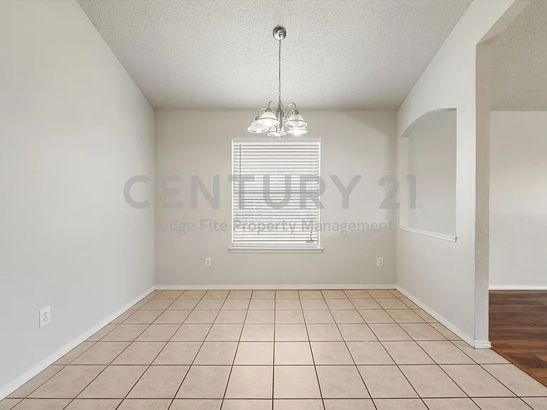 1529 Bluewater Dr — Photo 23