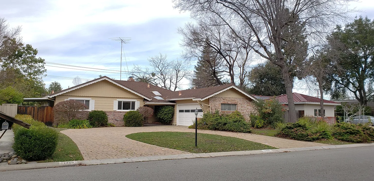 12469 Brookglen Dr photo 1