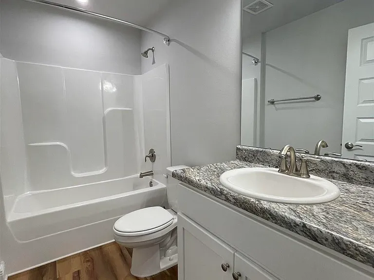 7130 Sonny Dr — Photo 18