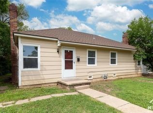 2035 N Volutsia Ave, Wichita, KS 67214