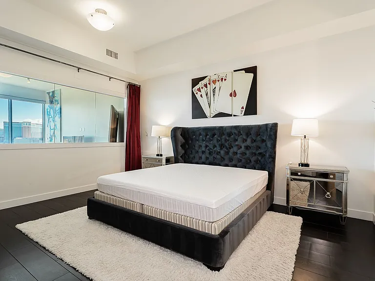 360 E Desert Inn Rd #1502 — Photo 22