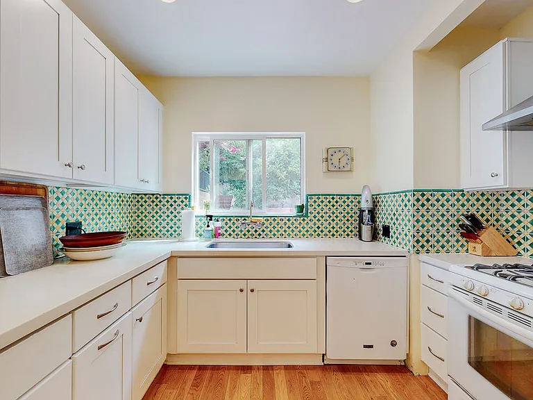 3627 Crestmont Ave — Photo 13