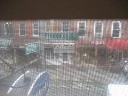 Rented by Aclawrence | media 58