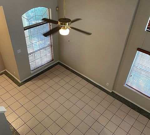 5th image of 3311 Tumblewood Trl