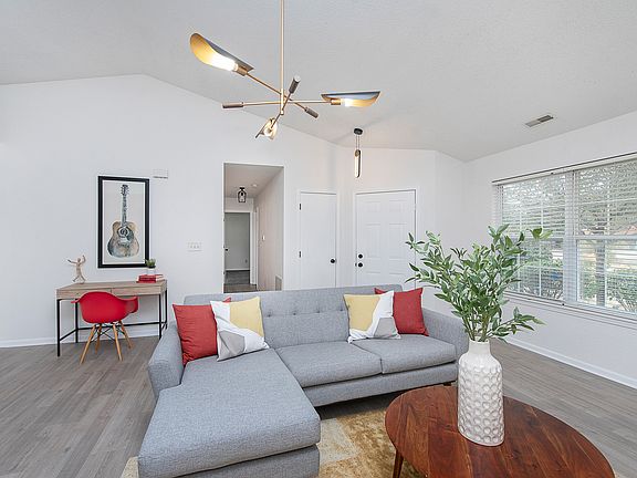 3rd image of 2636 Mingo Ln