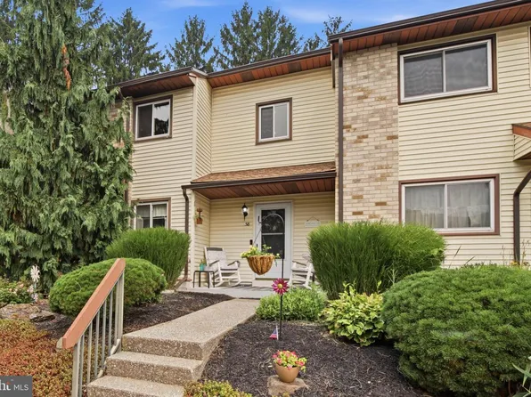 58 Drexel Pl, New Cumberland, PA 17070