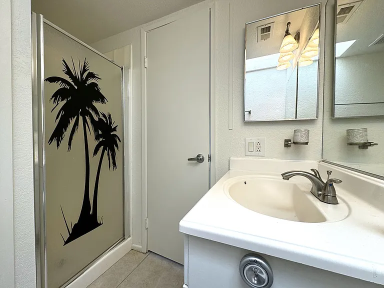 473 Bradshaw Ln — Photo 16