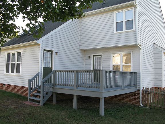 2nd image of 8100 Cypresstree Ln