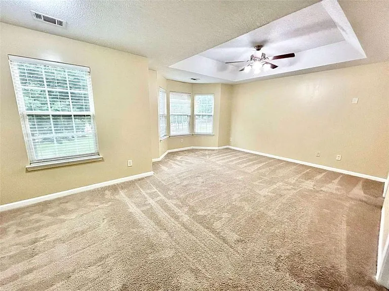 5400 Festival Ave — Photo 17
