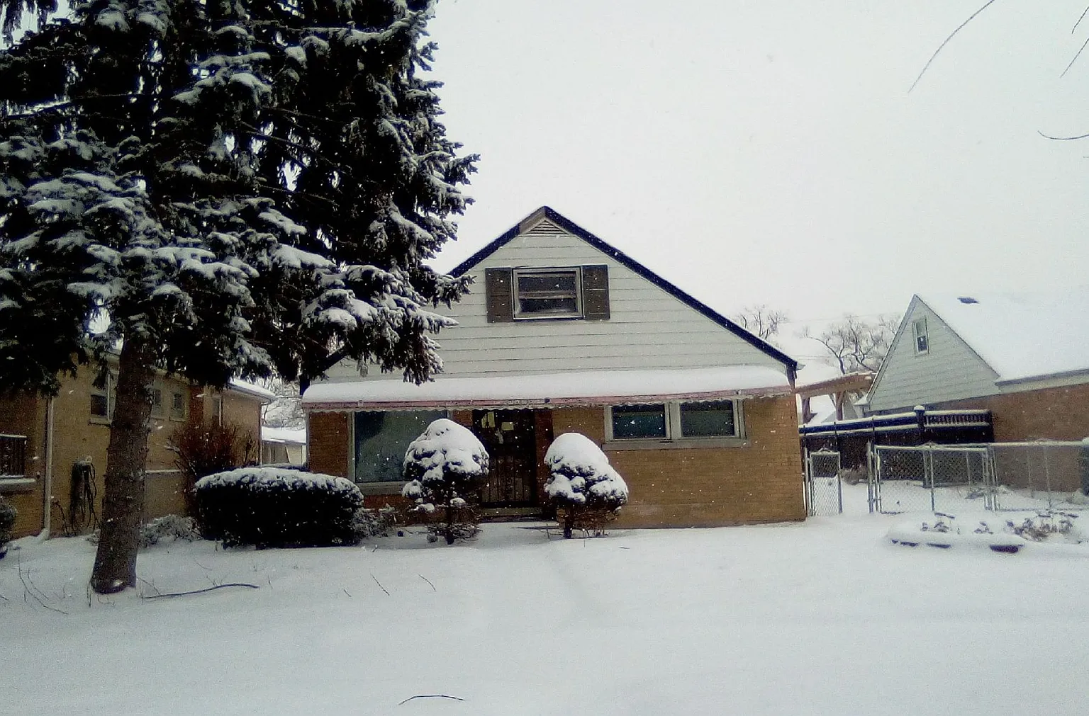 127 Geneva Ave photo 1