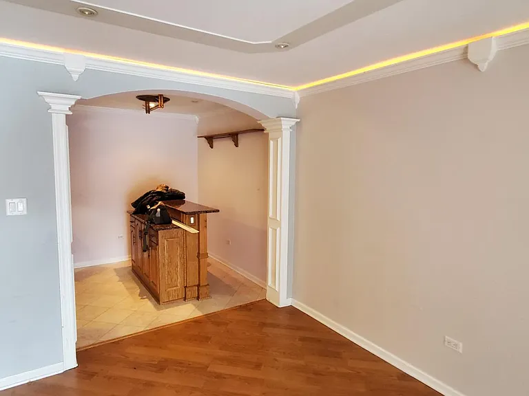 8905 Knight Ave #203 — Photo 14