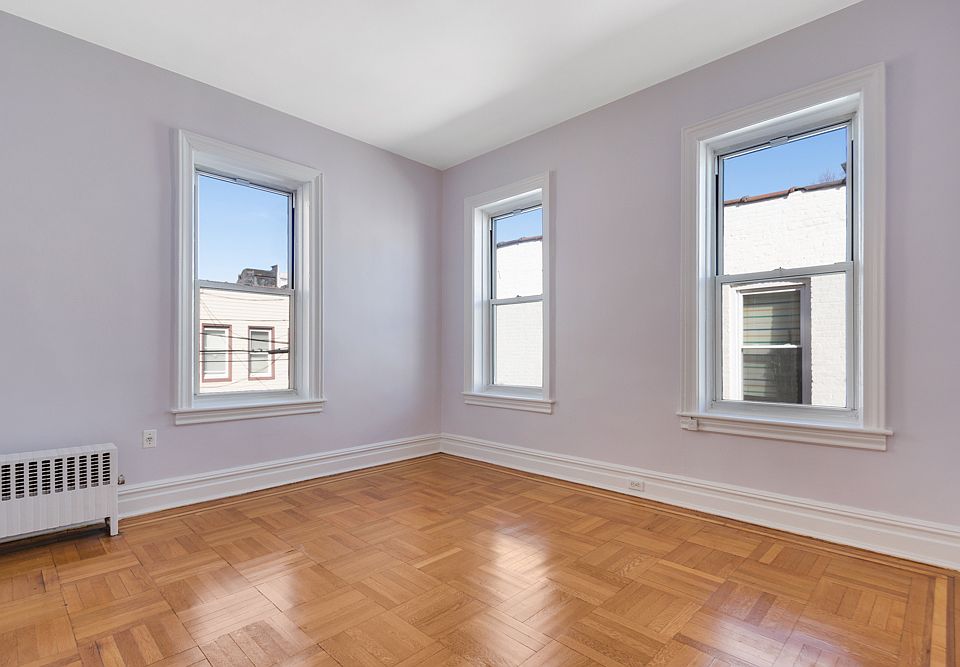 2nd image of 28 Clara St #2R