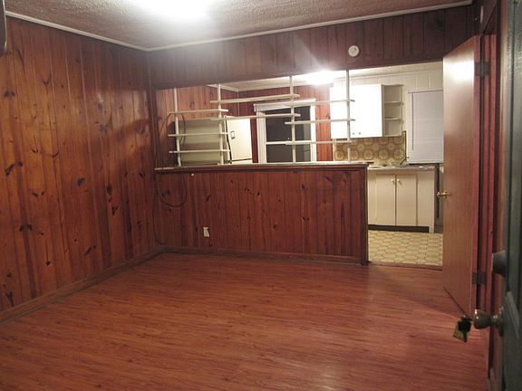 2nd image of 15091 Fort Campbell Blvd APT 03