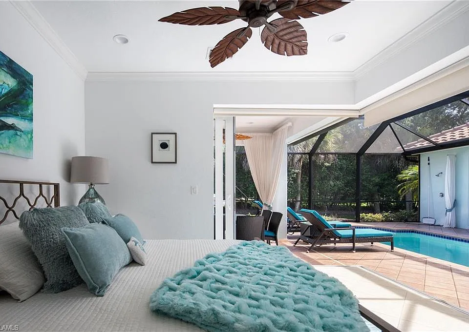 982 Tivoli Ct