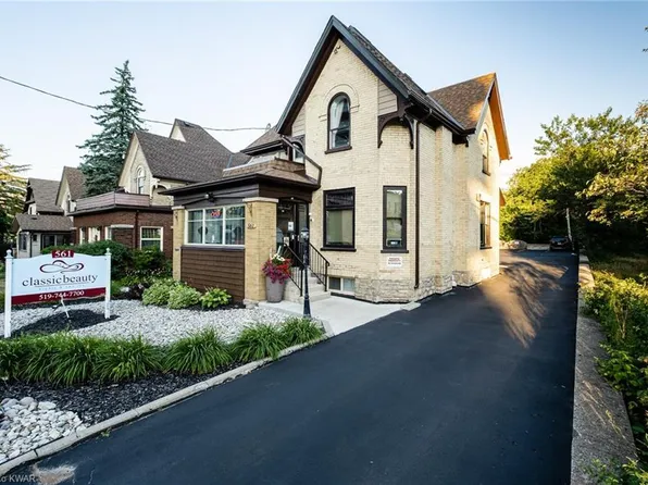 561 Queen St S, Kitchener, ON N2G 1W9