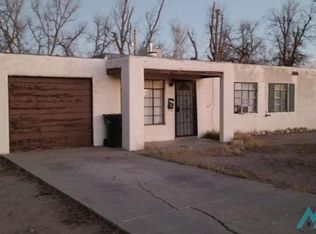 1012 Birch Ln, Carlsbad, NM 88220