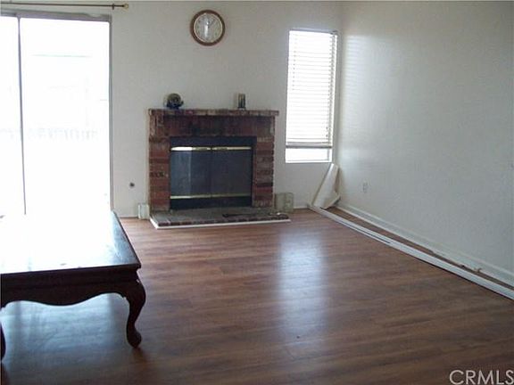 5th image of 17940 Kendall Cir