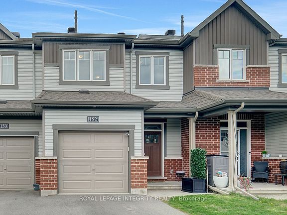 2nd image of 152 Gardenpost Ter
