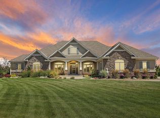 14905 Kingston Way, Franksville, WI 53126