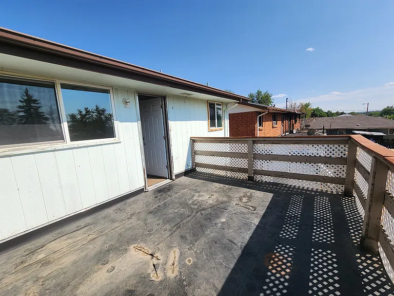 721 Fraser St #721 — Photo 9