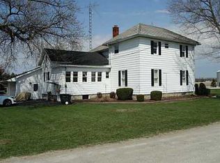 4757 Bowling Green Rd, Pemberville, OH 43450