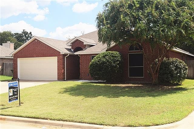1st image of 1103 Hidden Glade Dr
