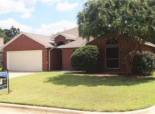 1103 Hidden Glade Dr, Mansfield, TX 76063