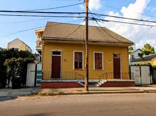 2809 Dauphine St, New Orleans, LA 70117