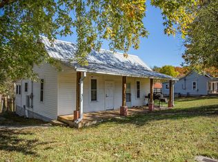 727 Lancaster Hwy, Lancaster, TN 38569